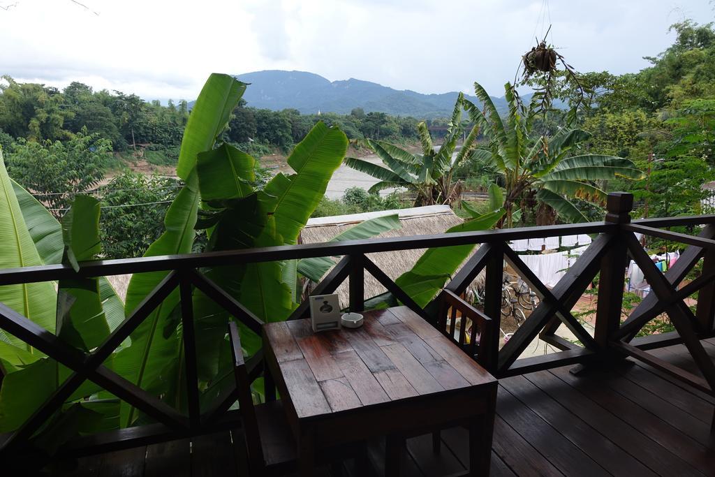 Namkhan Riverside Hotel Luang Prabang Værelse billede